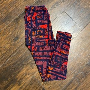 LuLaRoe Traditional Fit OS Leggings